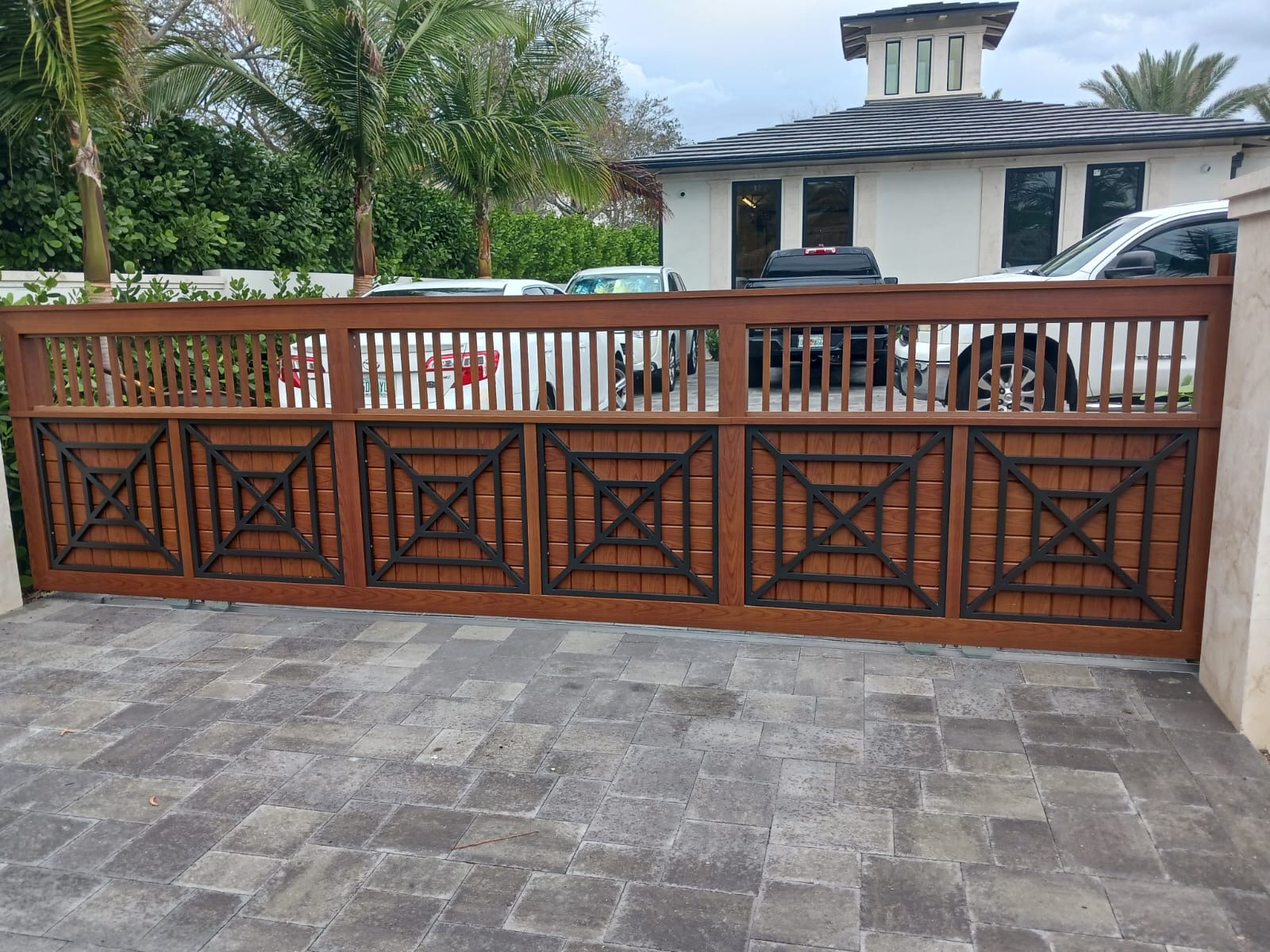 Decorative Panel Gate