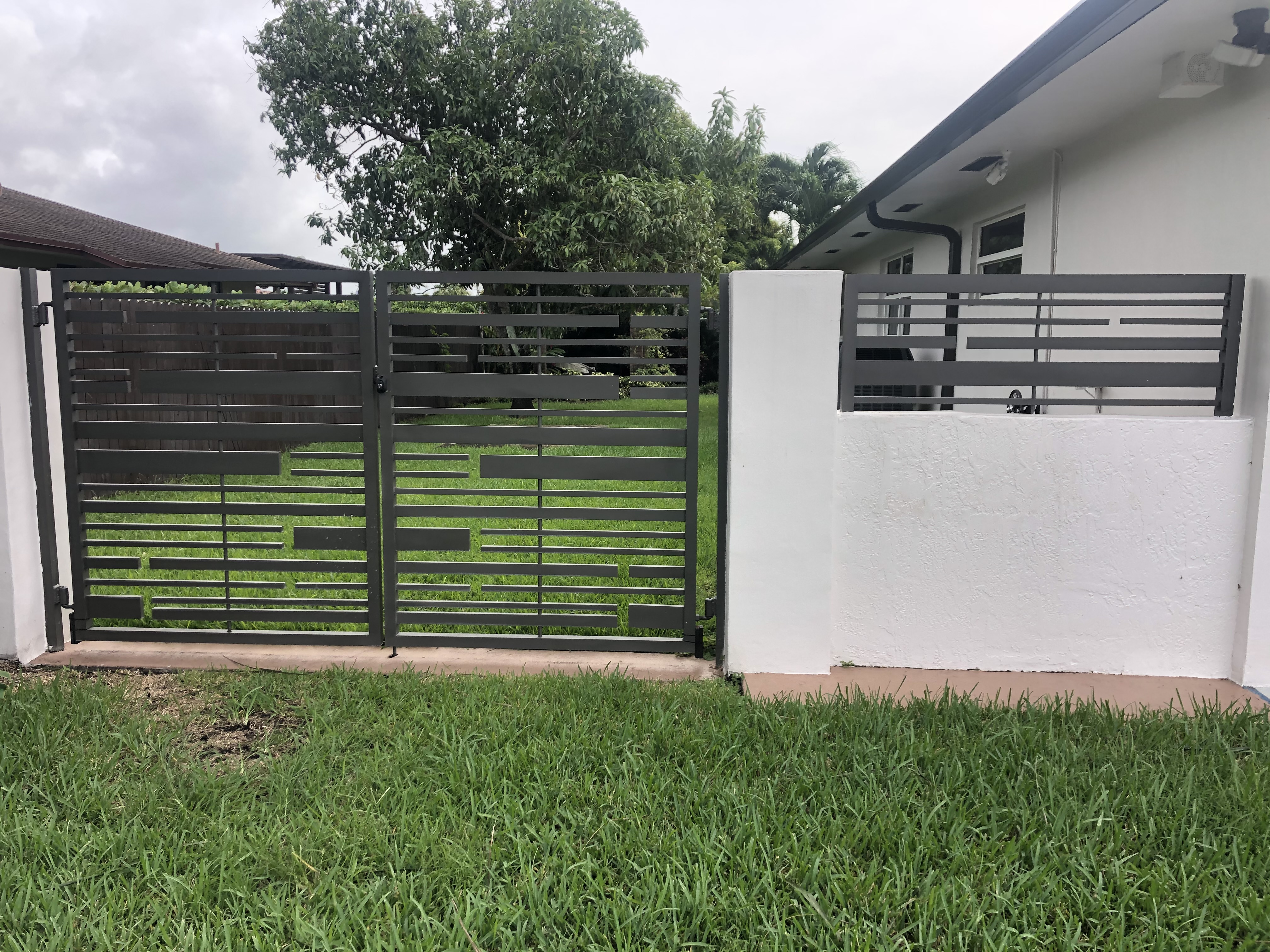 Geometric Pattern Side Gate and Fence Panels